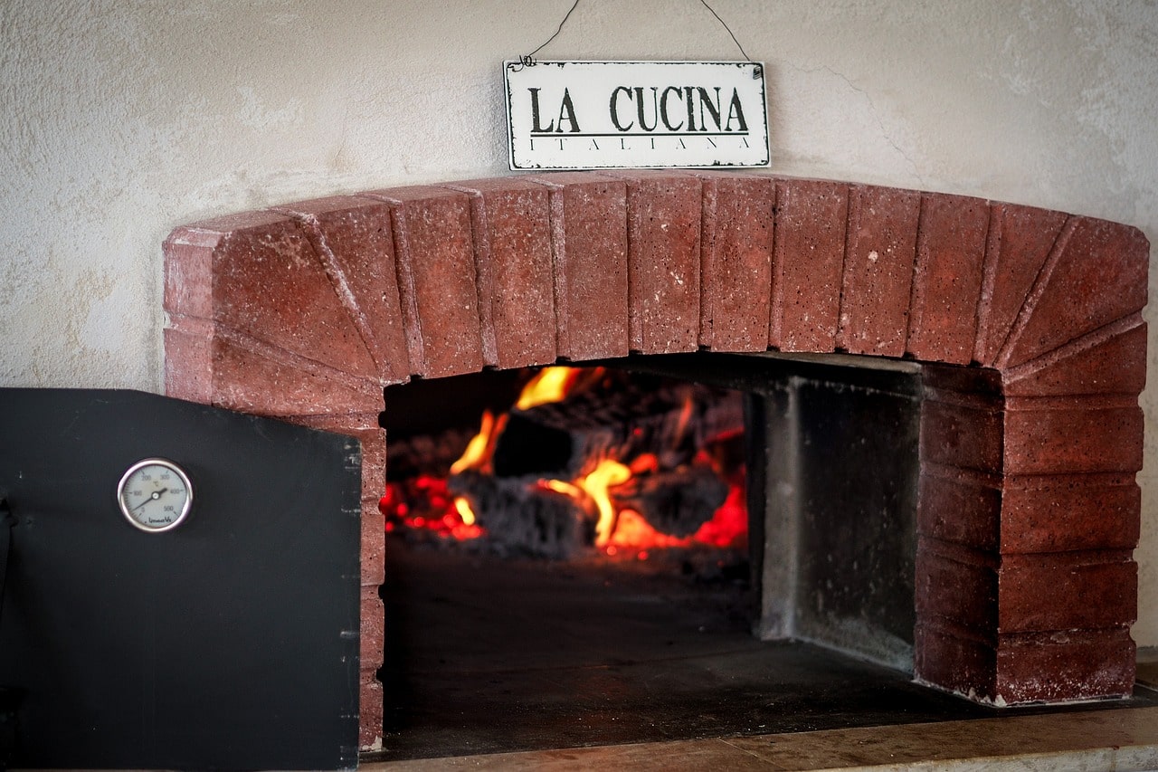High-Quality Pizza Ovens and Grills Available in Royal Oak, MI Premium Pizza Ovens and Grills in Royal Oak, Michigan